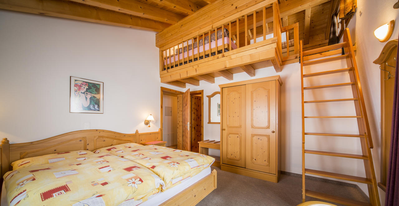 Familienhotel Garni Sporting Bettmeralp Bagian luar foto